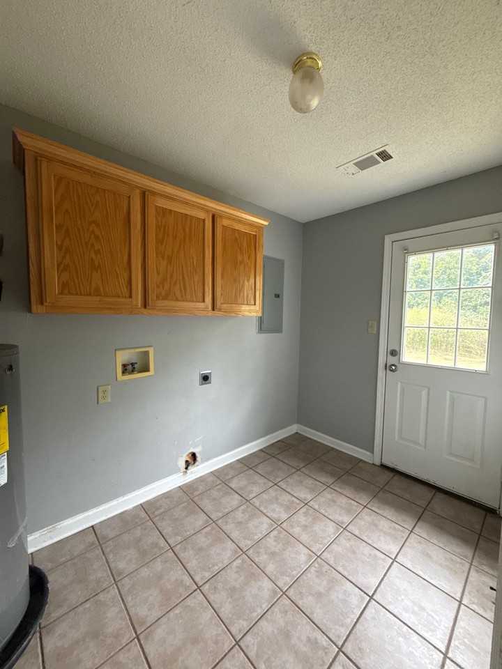 1869 Brighton Clopton Rd #1 - Photo 6 of 10