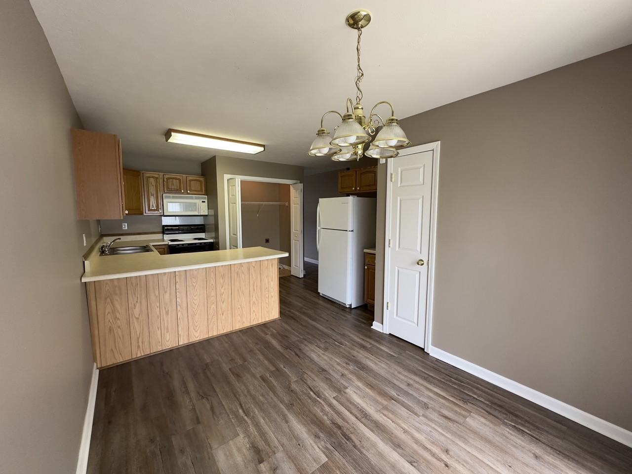 81 Benny Ln - Photo 5 of 32