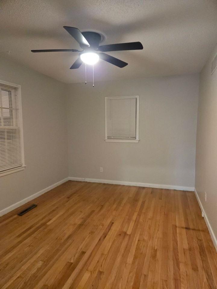 607 Ne 73rd Ter - Photo 6 of 50