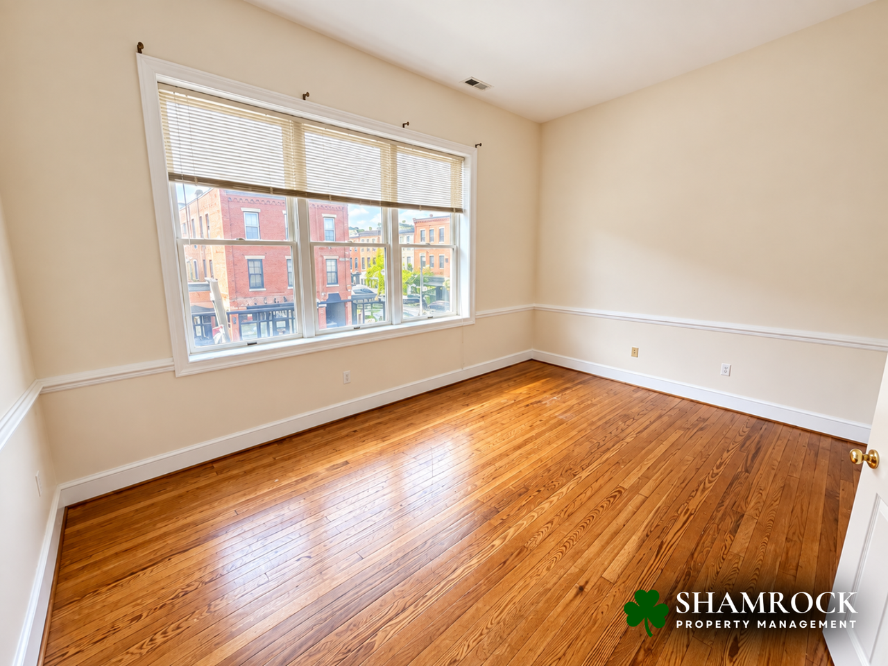 1 Park Ave #1C - Photo 6 of 26