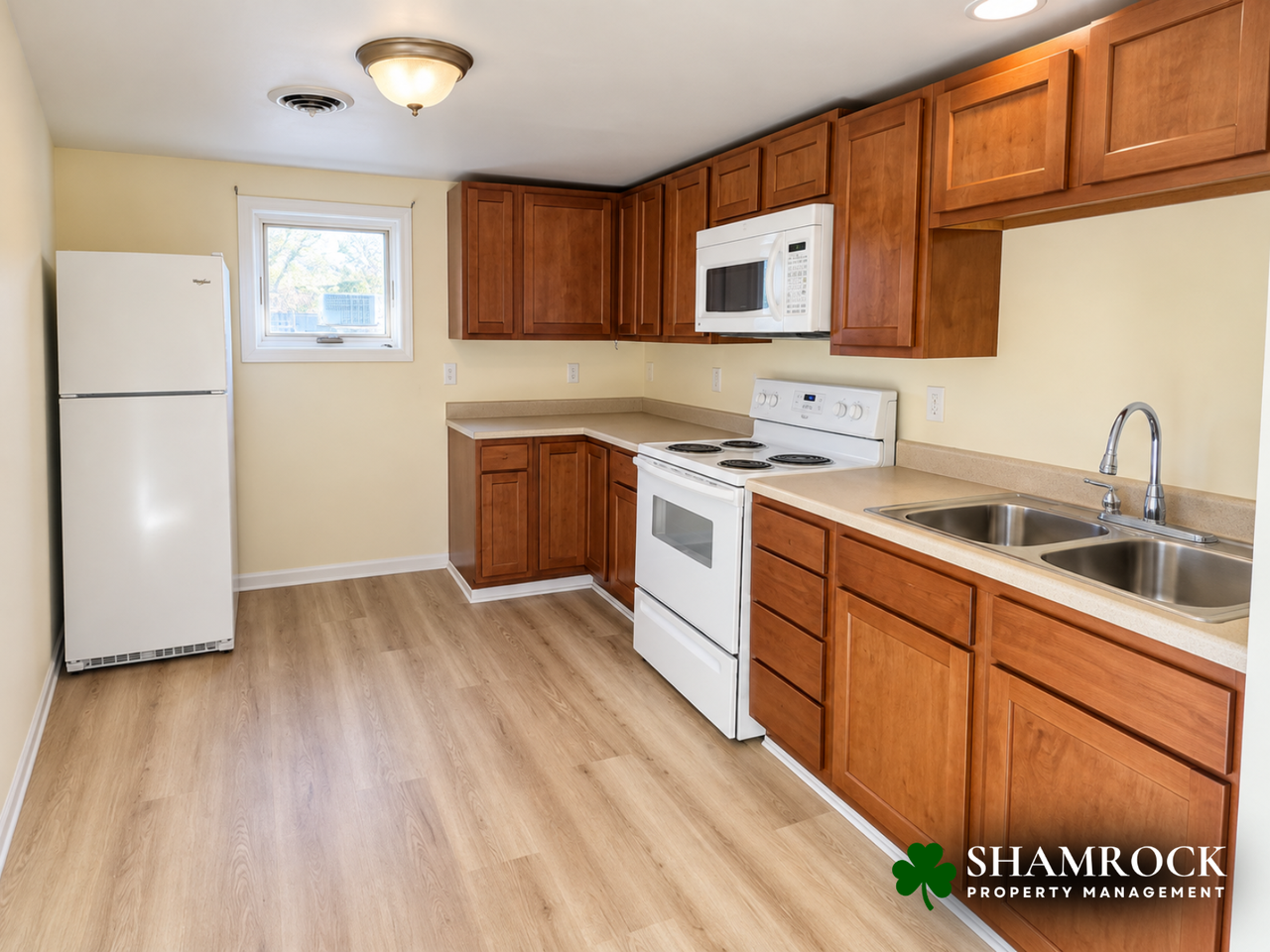 626 N Market St #1 - Photo 5 of 15