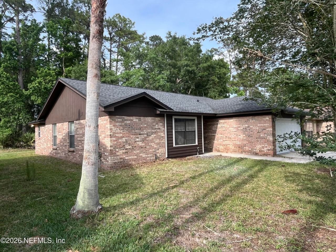 1557 Shearwater Dr #1 - Photo 3 of 21
