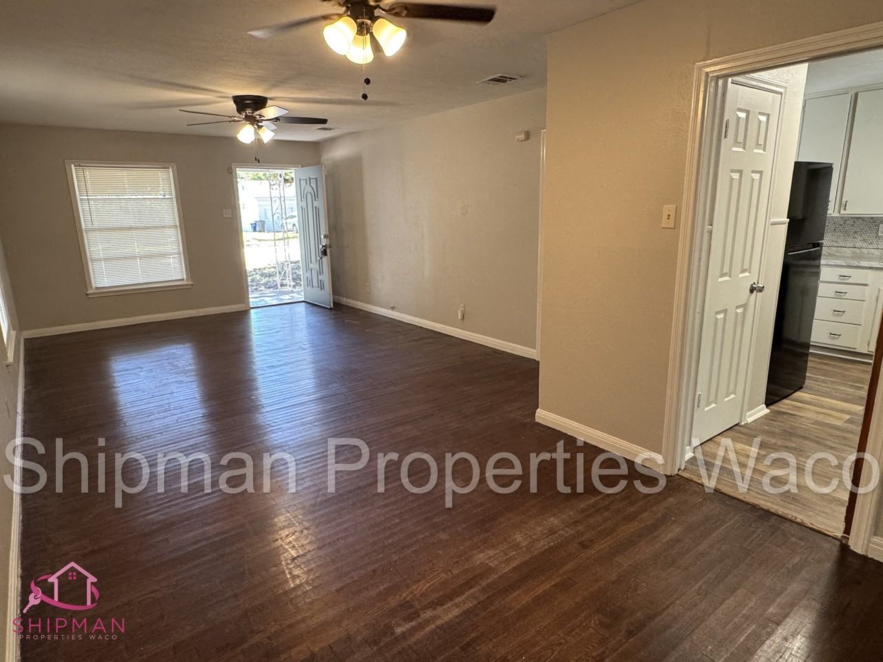 3917 Maple Ave #1 - Photo 6 of 20