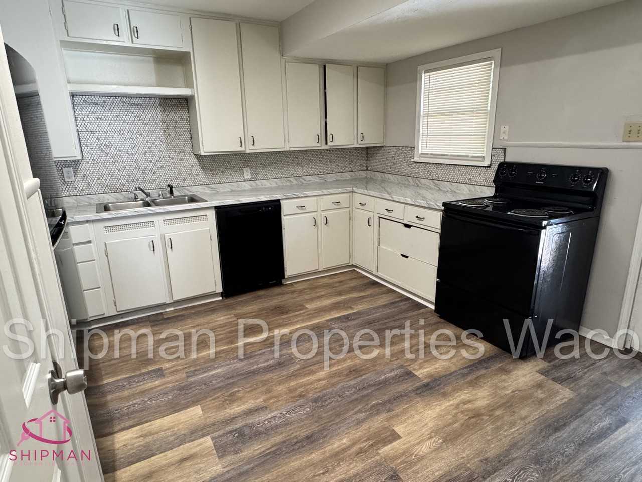 3917 Maple Ave #1 - Photo 7 of 20