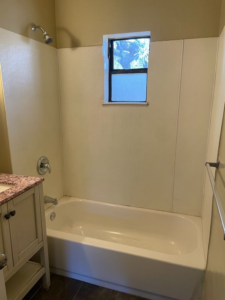 1222 W Roosevelt St #1222 - Photo 6 of 12