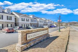 featured image of 915 Washington St Sw