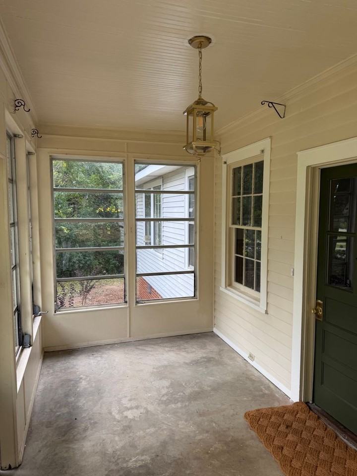 2808 3rd Ave - Photo 3 of 42