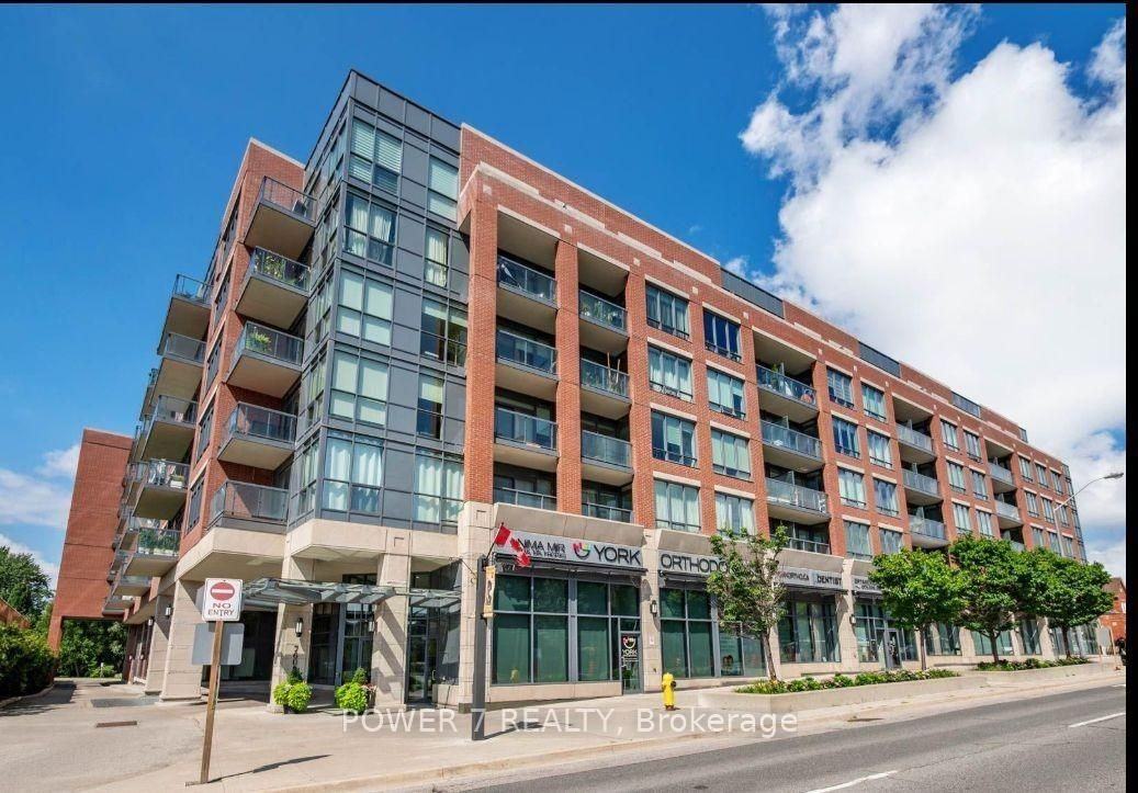 7608 Yonge Street #PH14 - Photo 2 of 35
