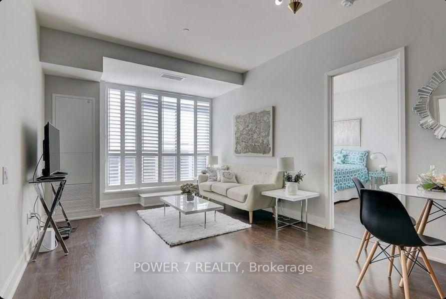7608 Yonge Street #PH14 - Photo 7 of 35