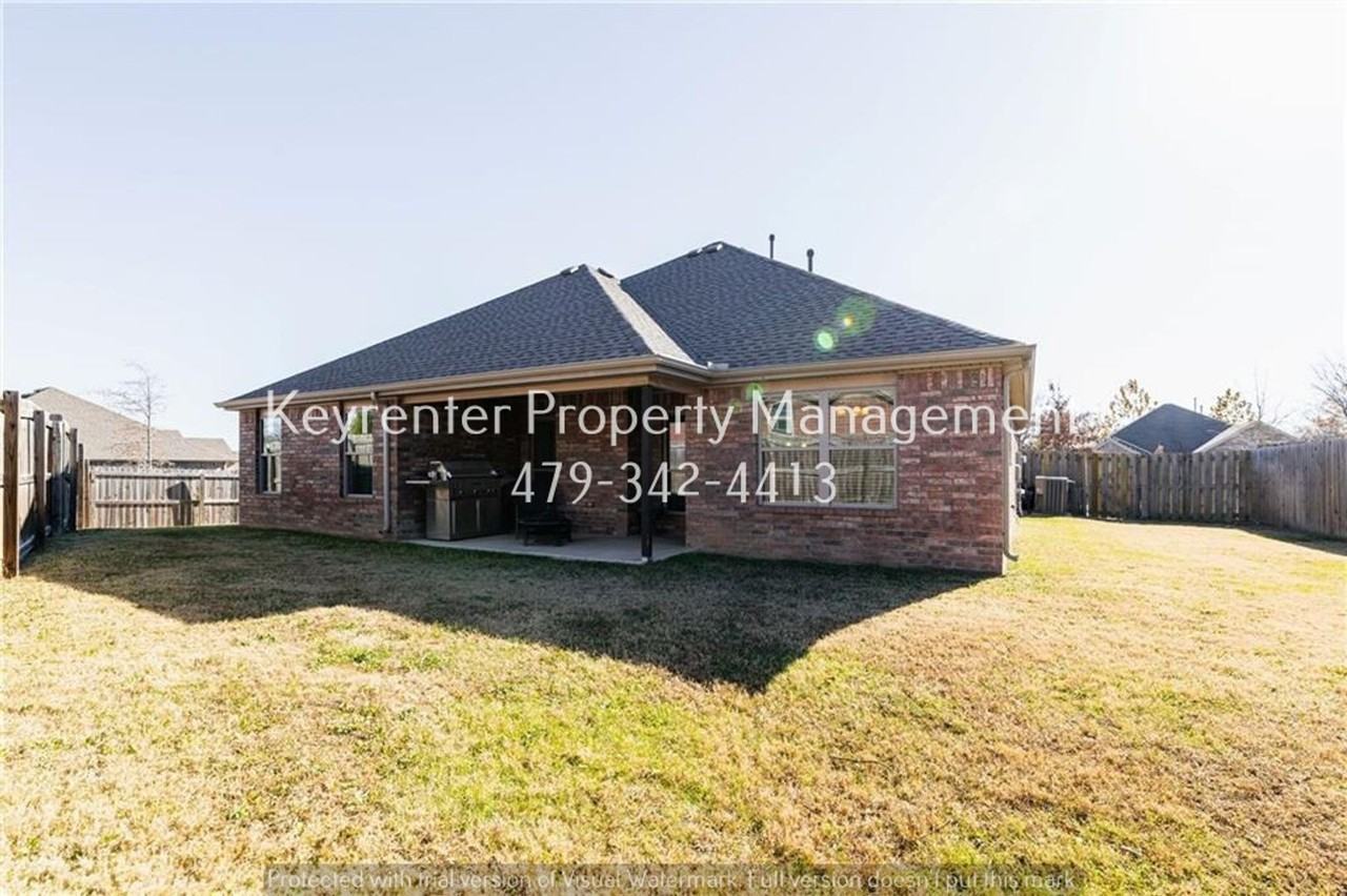 3644 W Country Meadows St - Photo 2 of 32