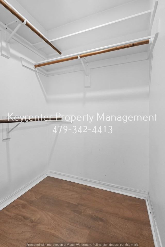 3703 Sw Surrey Ave - Photo 5 of 36