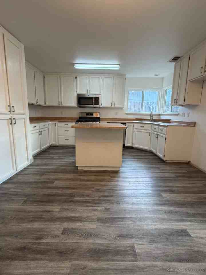 2922 Cobblestone Loop - Photo 4 of 16