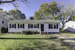 featured image of 116 Clemwood Pkwy #1
