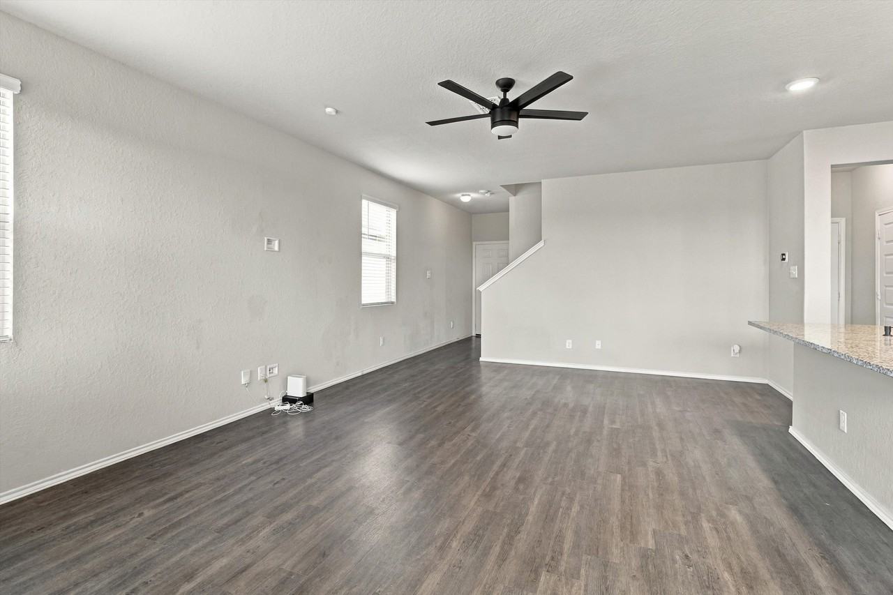 5106 Sandstone Way #1 - Photo 4 of 10