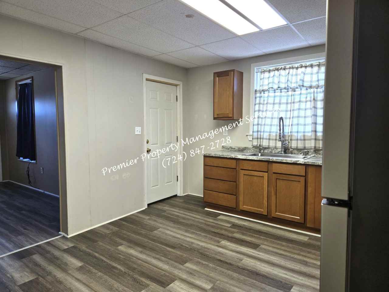 114 W Madison Ave #1 - Photo 6 of 15
