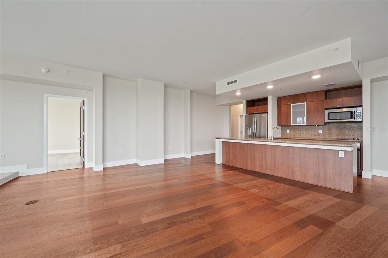 912 Channelside Drive - 1Unit 2310 #1 - Photo 6 of 15