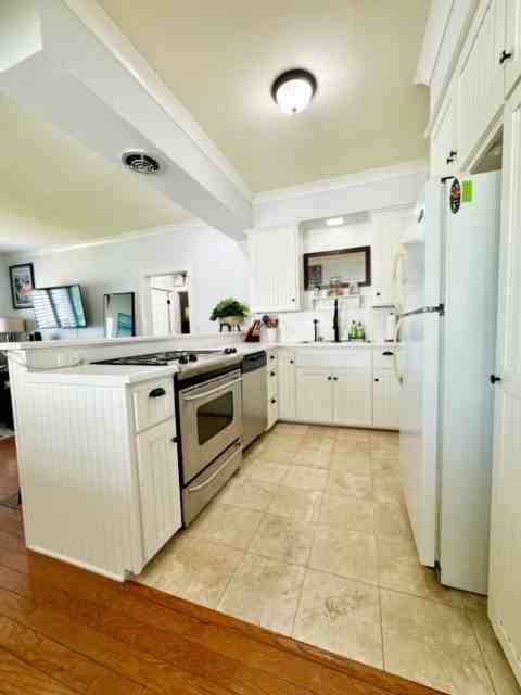 16571A S Pacific Ave #A - Photo 3 of 10