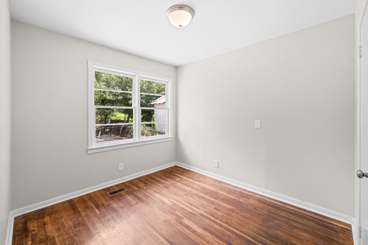3213 Dartmouth Ave #1 - Photo 7 of 13