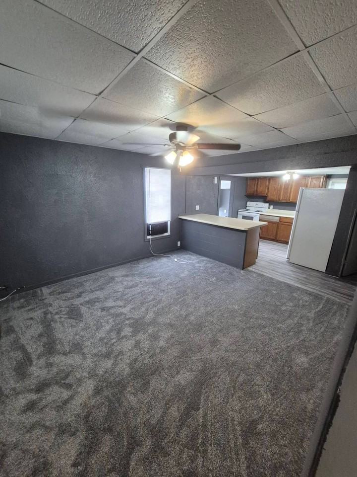 1740 S Blanchard St #1 - Photo 4 of 10