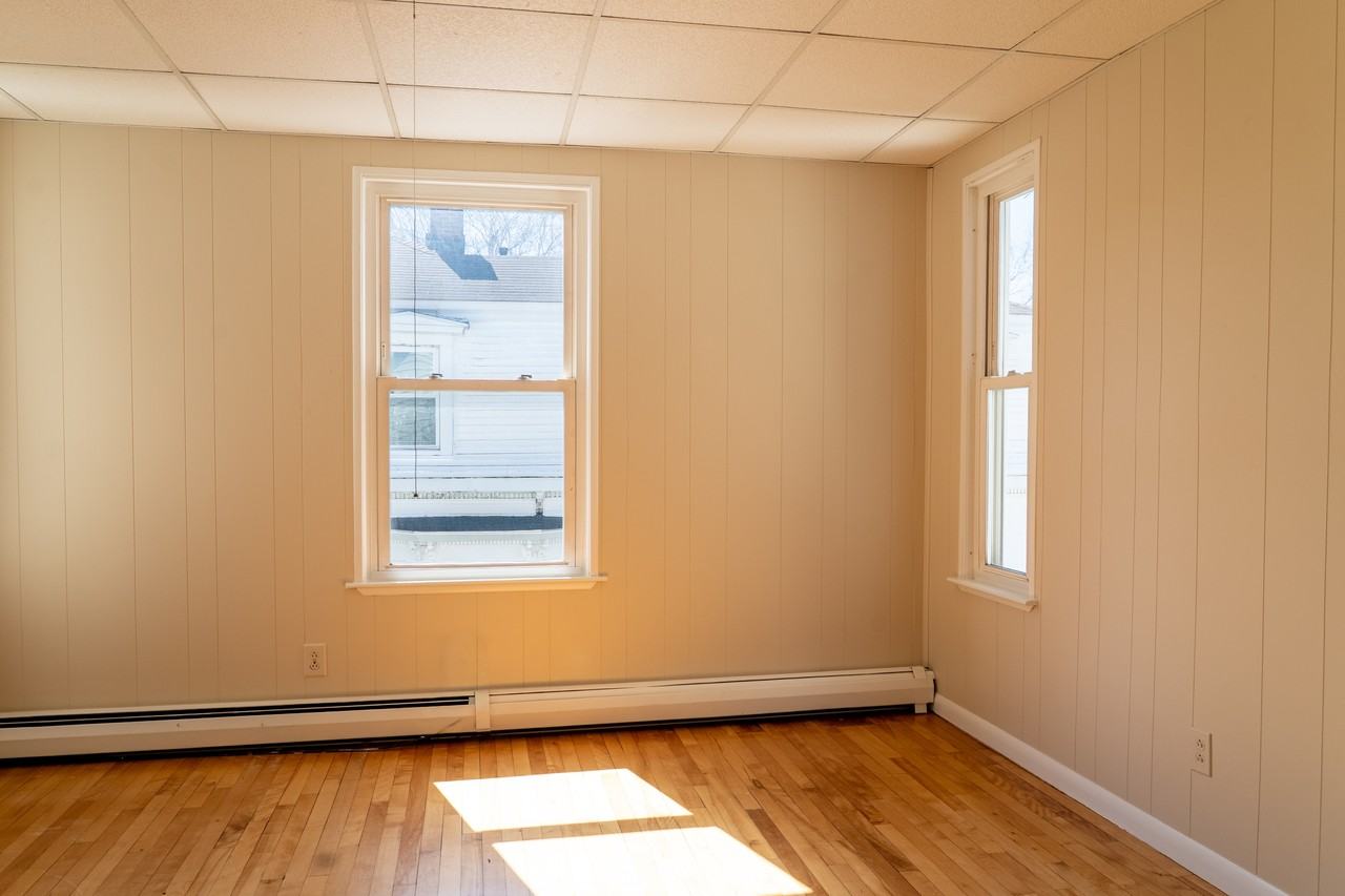 55 Chestnut St #1 - Photo 6 of 16