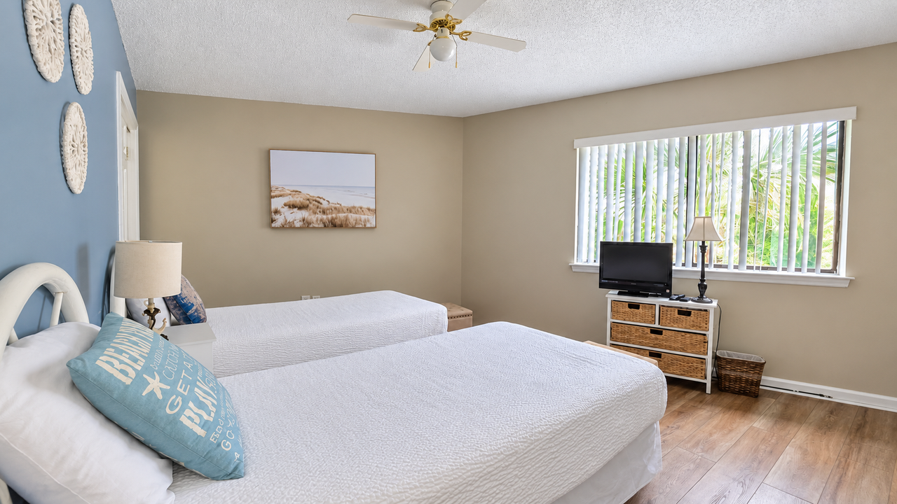 285 Payne St #1 - Photo 7 of 14