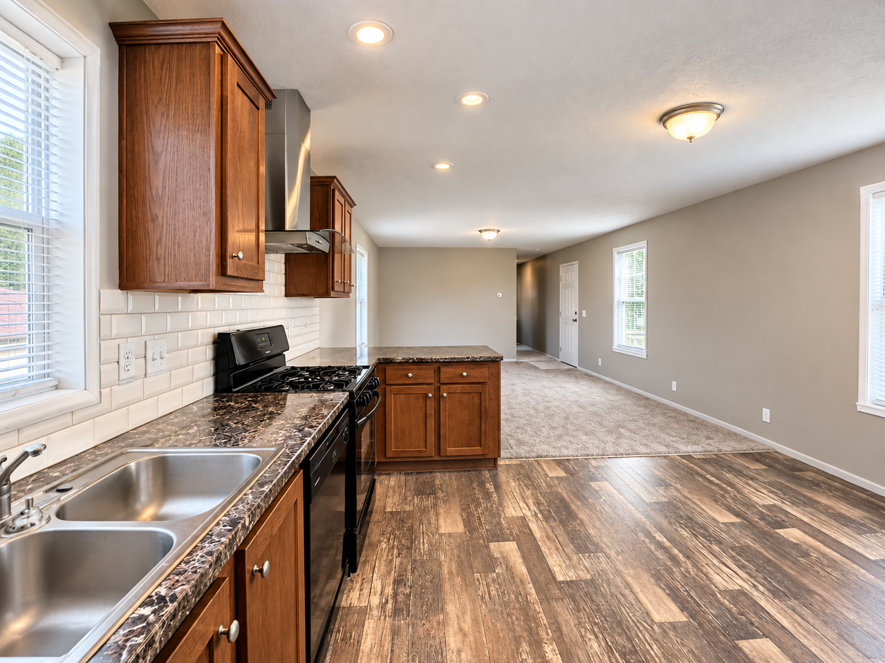 4407 Buttercup Ln #241 - Photo 5 of 18