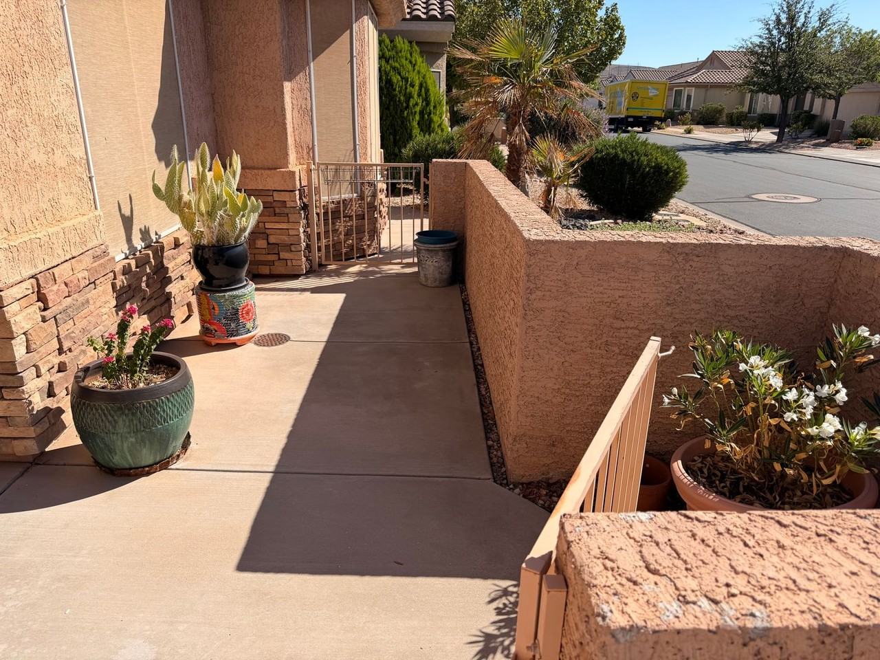 1626 W Sunstar Dr - Photo 4 of 25