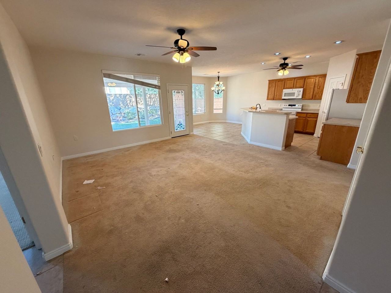 1626 W Sunstar Dr - Photo 5 of 25