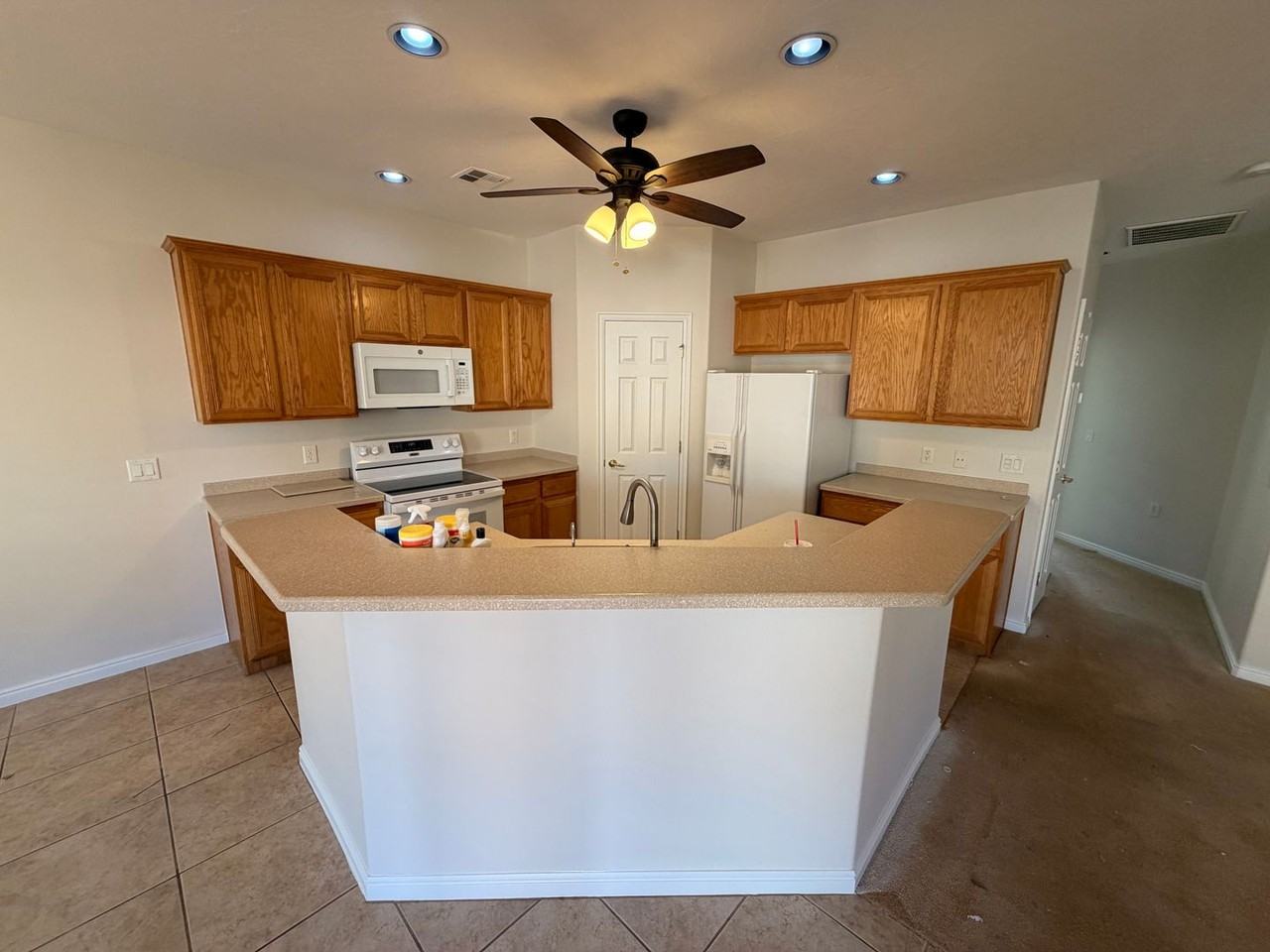 1626 W Sunstar Dr - Photo 6 of 25