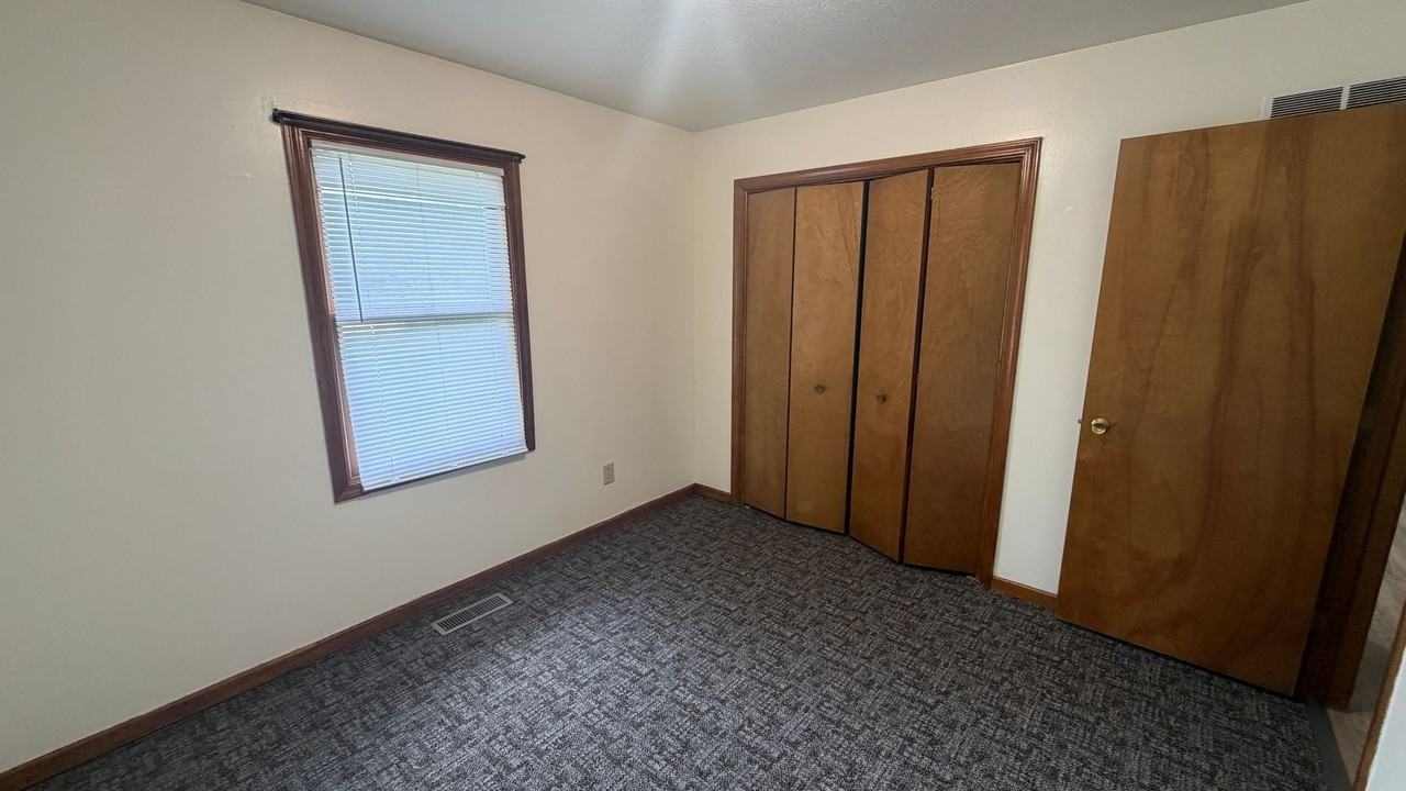 15049 County Road 36 - Photo 4 of 7