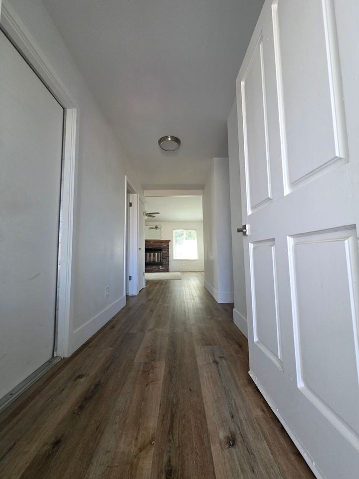 4519 W Feemster Ave - Photo 2 of 31
