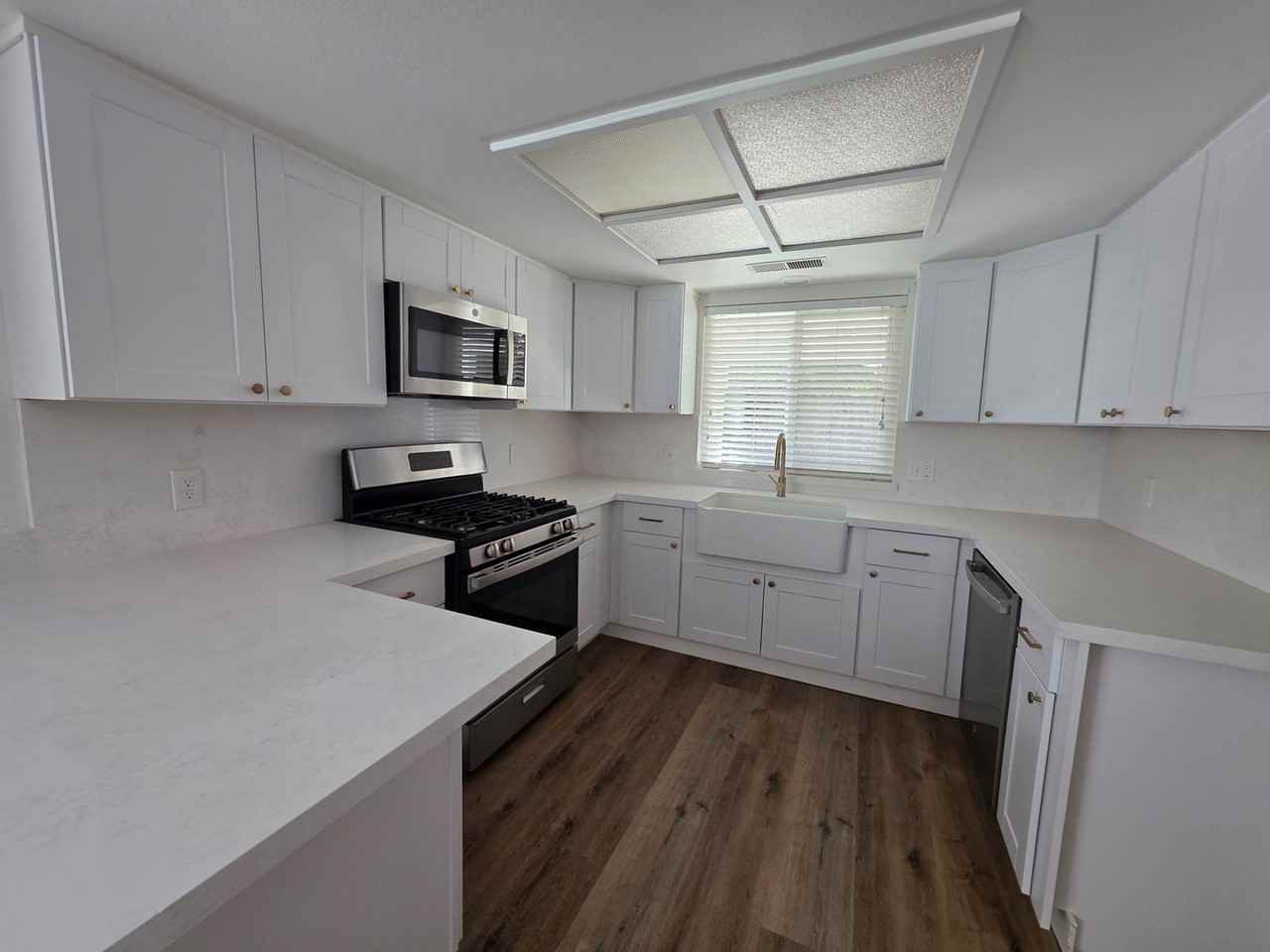 4519 W Feemster Ave - Photo 6 of 31