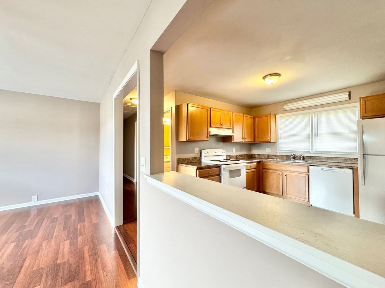 2505 Olivet Ct - Photo 5 of 13