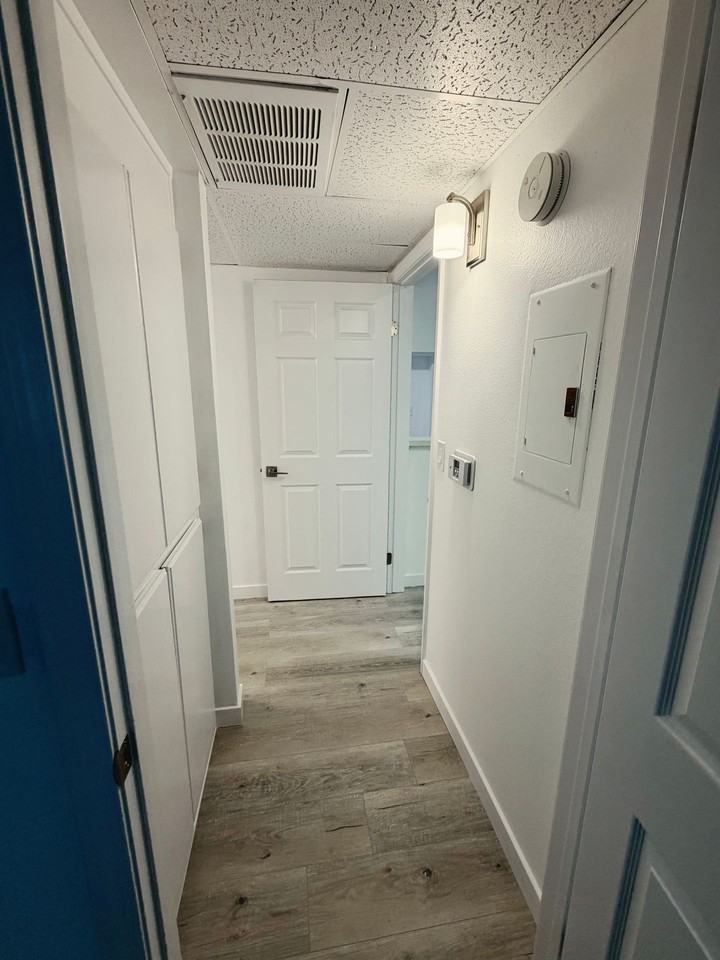 5712 Camellia Ave, North Hollywood, CA 91601 - Photo 7 of 12