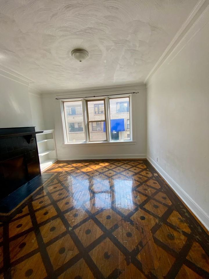 626 Maryland Ave - Photo 3 of 50