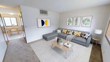 featured image of 212 S Hyland Ave