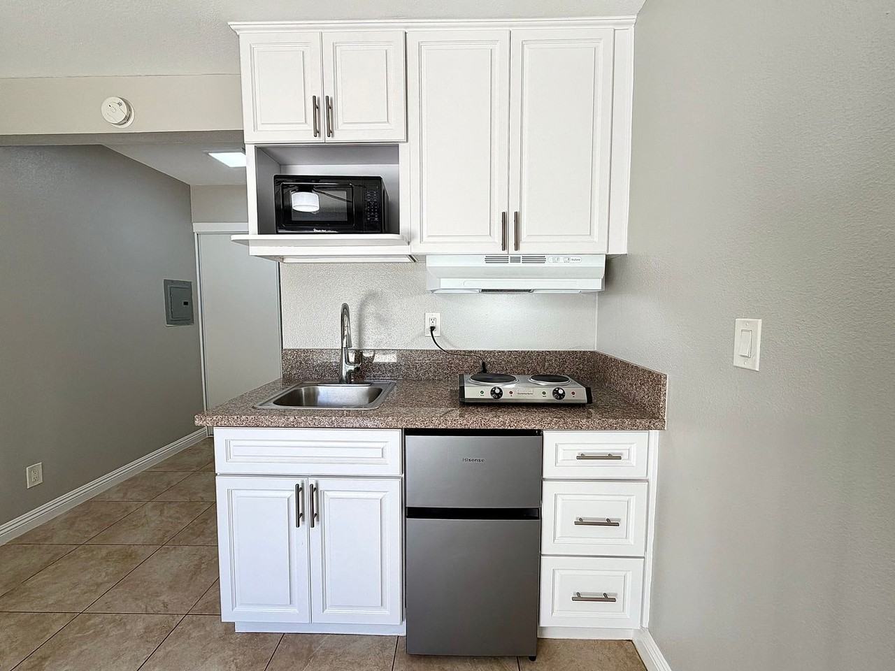 4231 Evart St #B2 - Photo 4 of 21