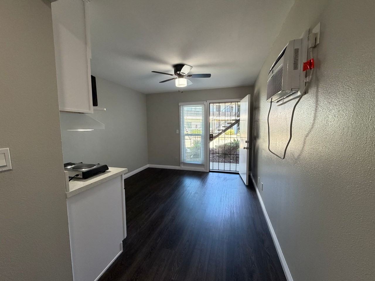 4241 Evart St #B2 - Photo 5 of 19