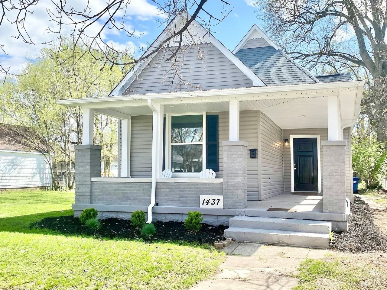 1437 Barbour Ave