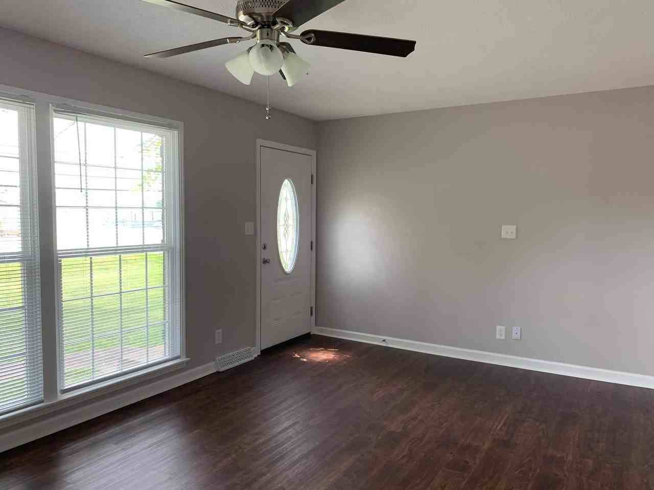 1888 Old Trenton Rd - Photo 5 of 25