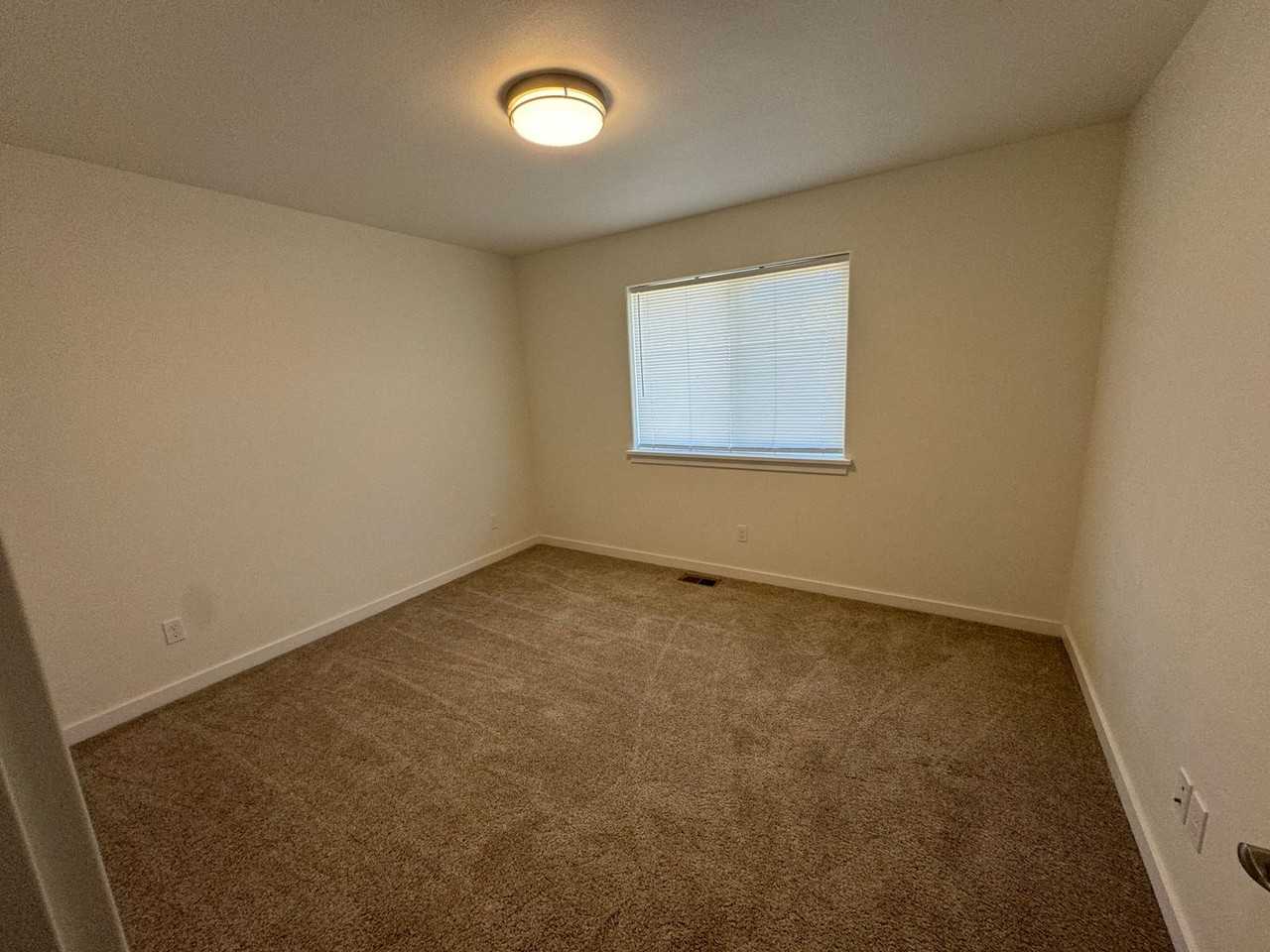 751 Robert Lavern St - Photo 6 of 11
