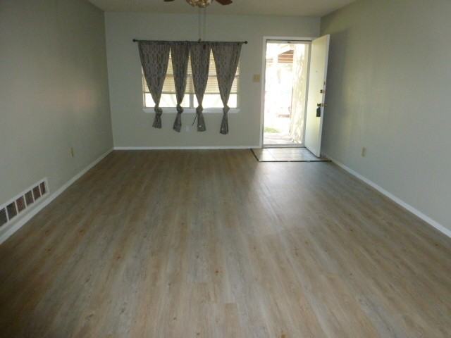 1801 Woodard St - Photo 5 of 14