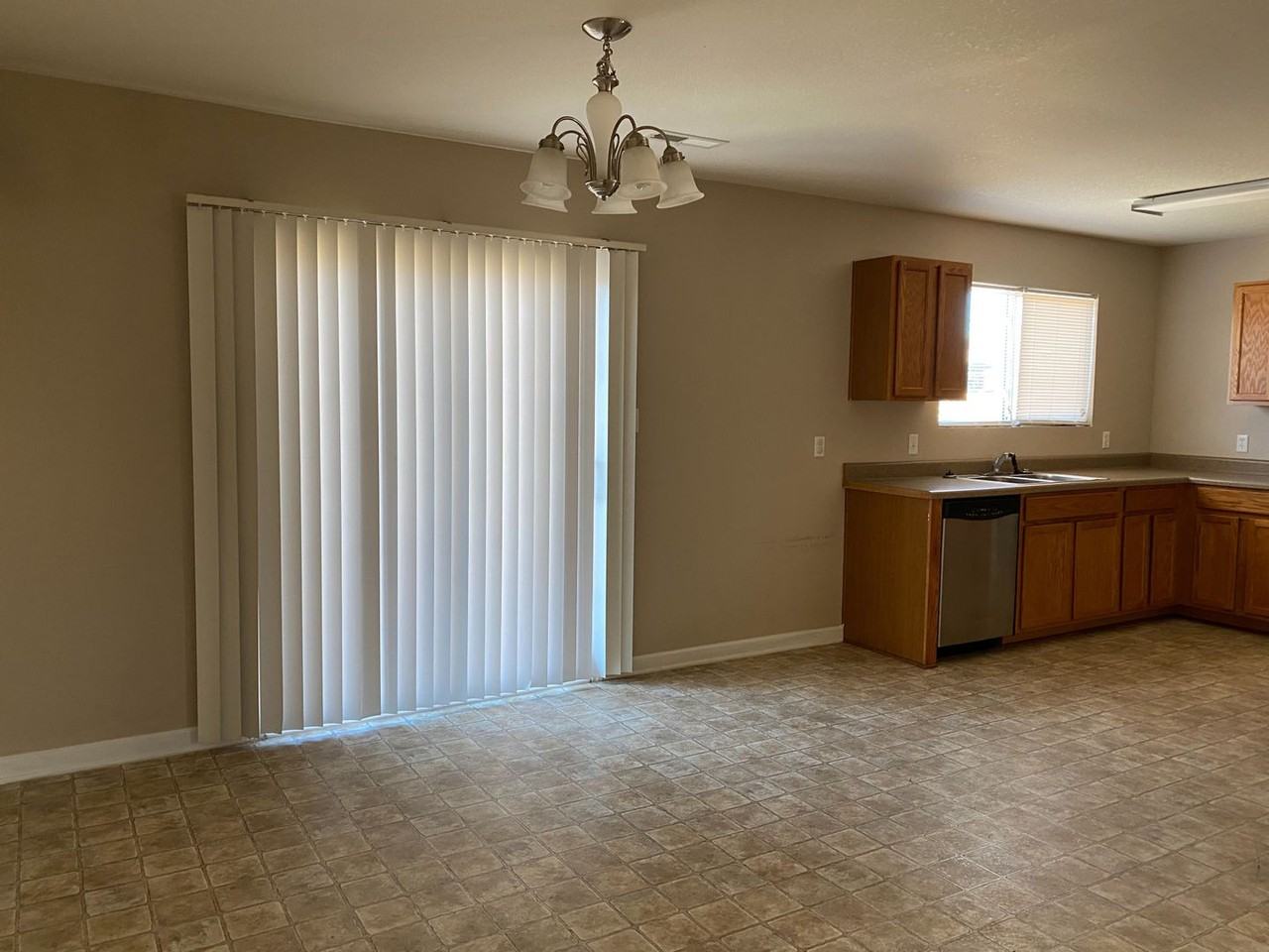 134 Forestbrook Dr - Photo 5 of 5