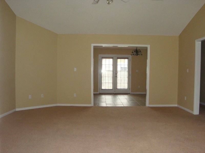 3105 Wingfield Way - Photo 5 of 17