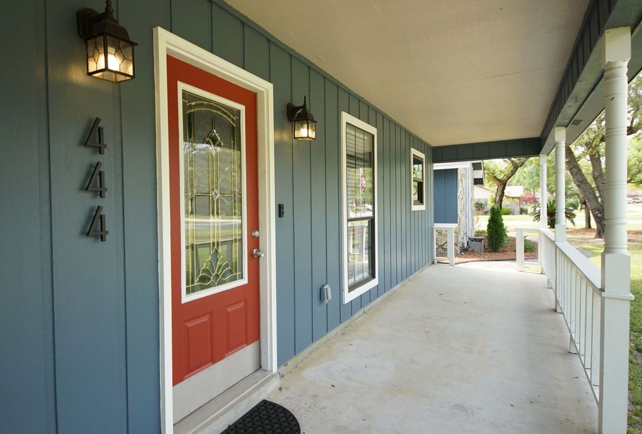 444 Barbados Way - Photo 3 of 38