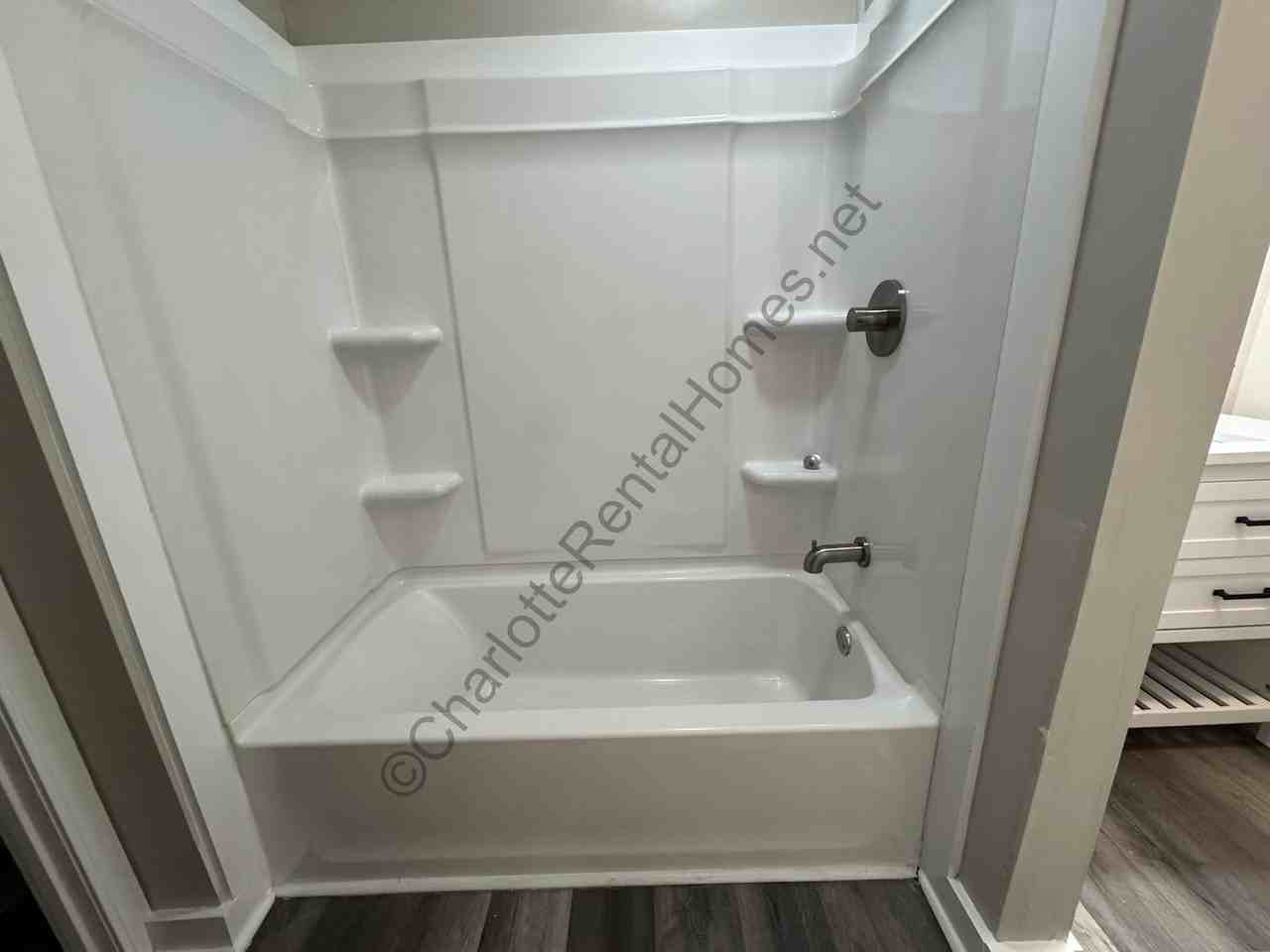 721 W Main Street Ext - Photo 4 of 8