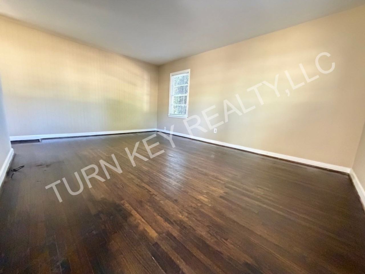 8633 9th Ct S - Photo 3 of 16
