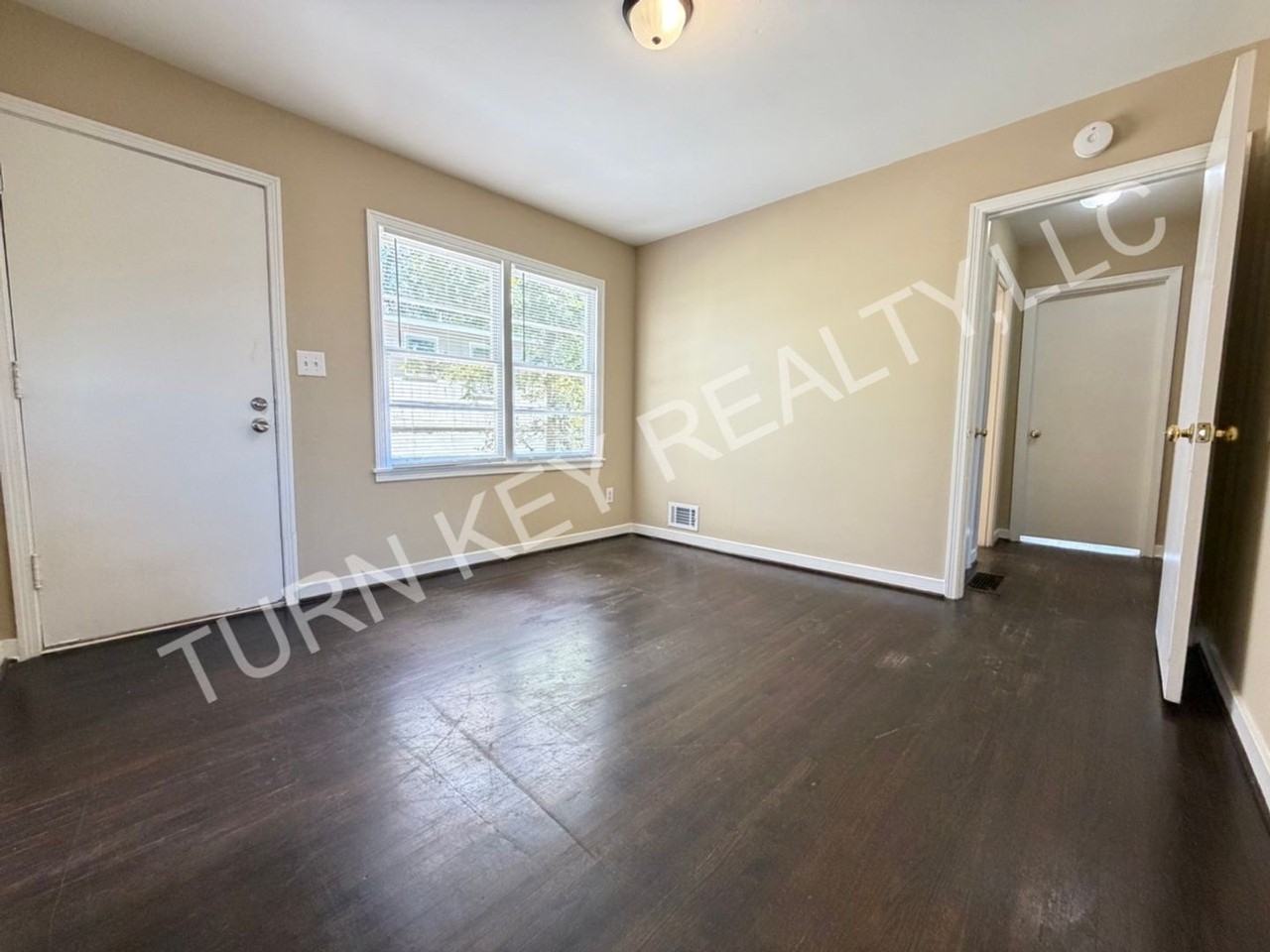 8633 9th Ct S - Photo 5 of 16