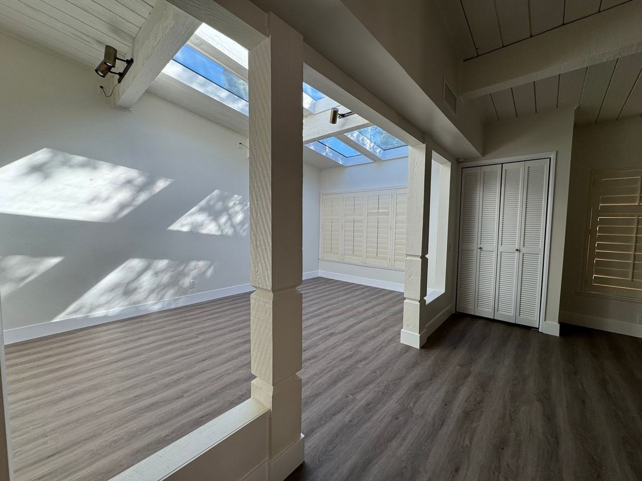 16607 Bienveneda Pl - Photo 4 of 25