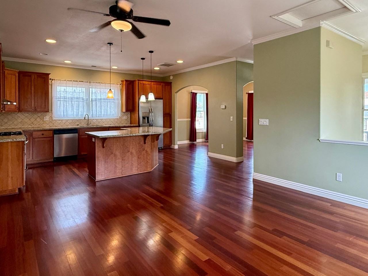 1824 Market St - Photo 3 of 17